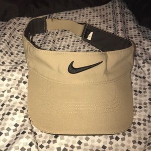 Nike Golf visor